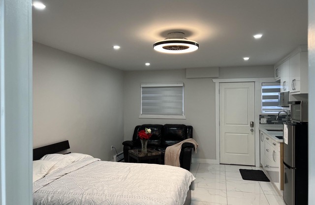 140 Place is situated in the city of Surrey downtown core