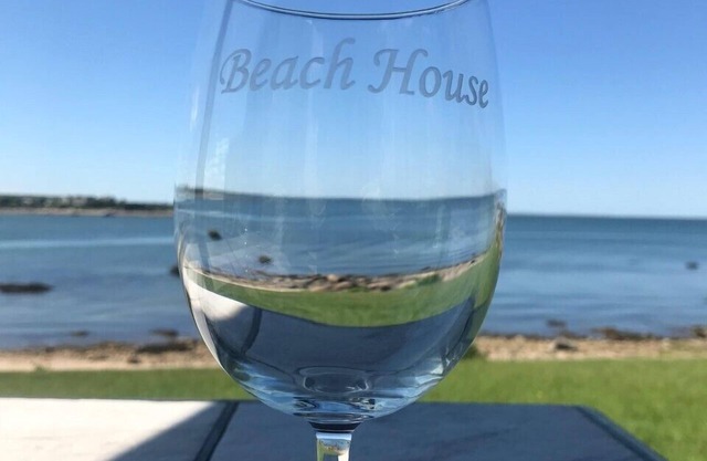 Waterfront House auf Buzzards Bay - Sechs Schlafzimmer - Privatstrand