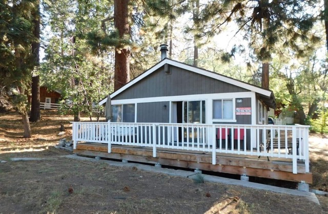 15 Shades of Grey Cabin