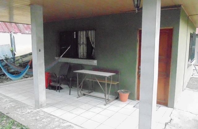 150 Meter von der Polizeidelegation im Westen, Cahuita