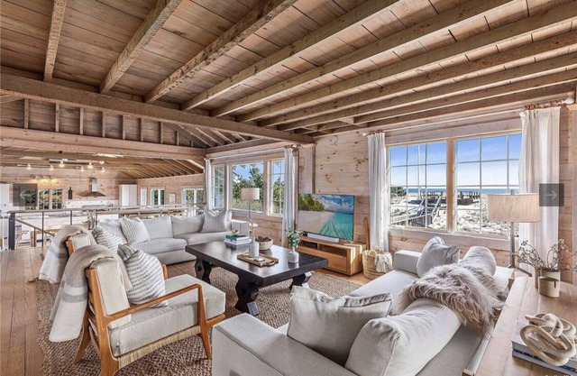 150ft of Private Beach, Newly Renovated Westhampton Beach House