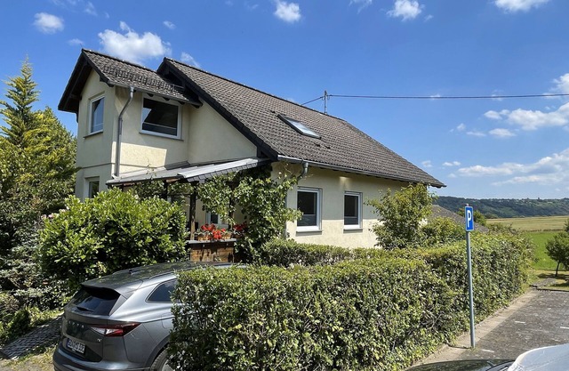 160 m² Ferienwohnung Ruhige Ortsrandlage Über dem Rheintal Gegenüber der Loreley