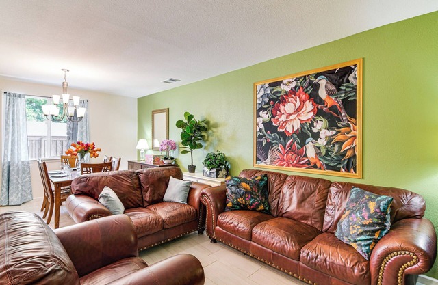 16 Mi to Lake Tahoe: Carson City Townhome