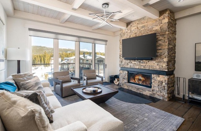 16 Wildwood by Moonlight Basin Lodging