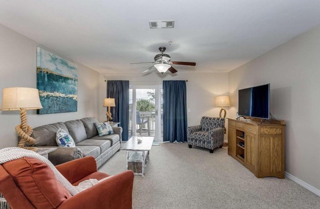16038 Innerarity Pt Rd