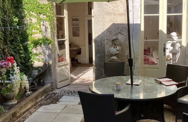 16th Century Merchant's House Ste Foy La Grande Nr Bergerac ✈️ Sleeps 4 NEW!!