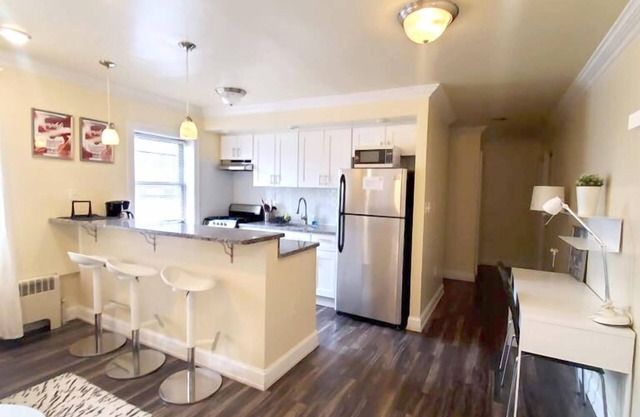 Zeitgenössisch Modern Apt / Parking Avail-20Min nach NYC