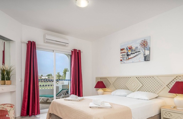 #174 T2 em Zona Tranquila by Home Holidays