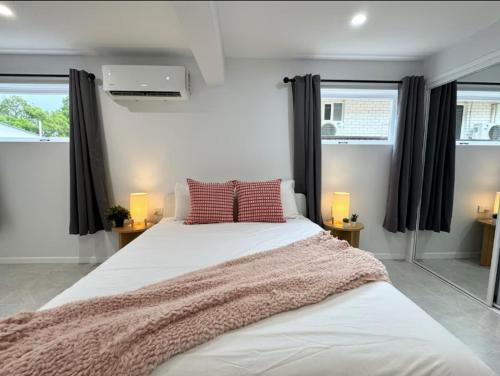 17B Pine Studio in Sunnybank