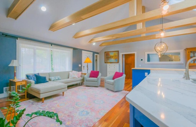 18 Bourne Avenue Sandwich - - Cape Cod