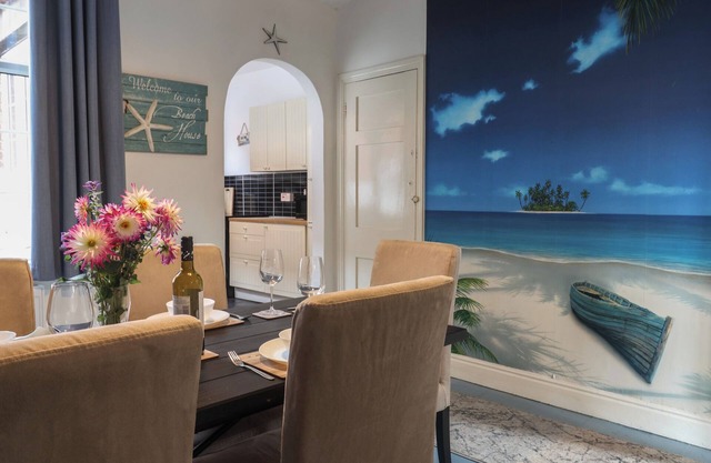 18 Chamberlaine Road