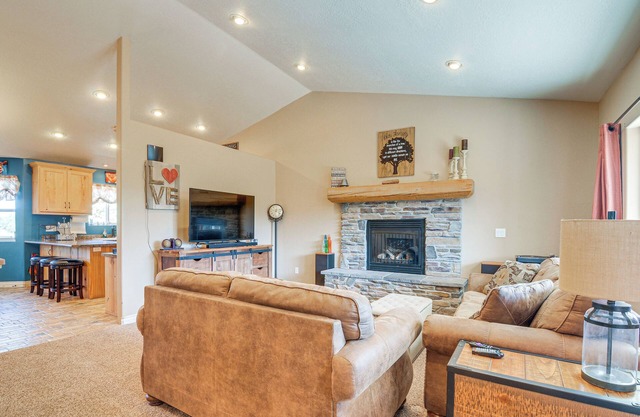 NEUES Einfamilienhaus mit Hof, 30 Minuten zum Bryce Canyon NP