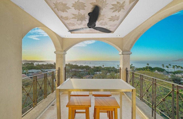 180 Grad Tamarindo Ocean View Penthouse