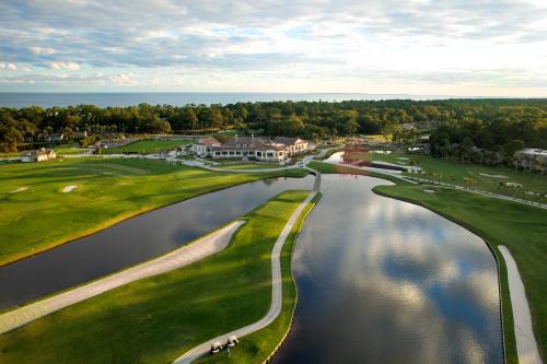 1805 Bluff Villas at The Sea Pines Resort