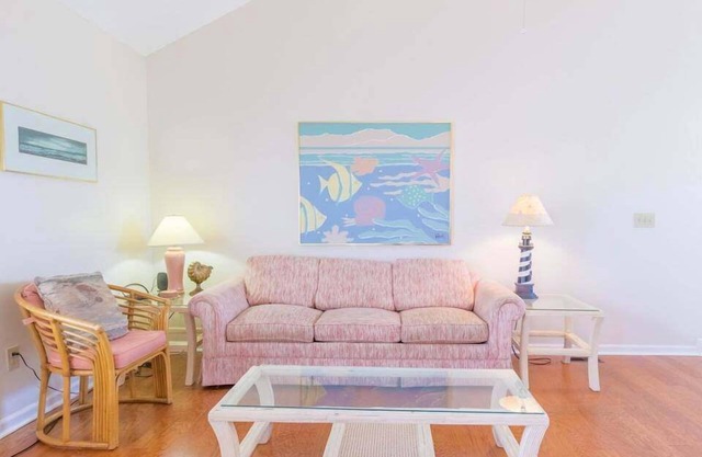Experience coastal charm at 1838 - Paradise Suite, a spacious 2-bedroom condo in Corolla, NC