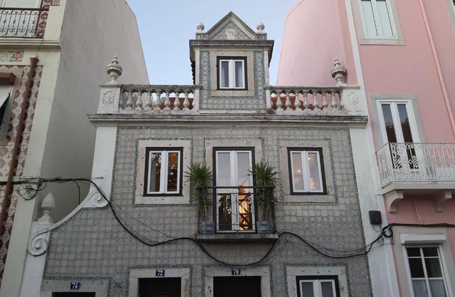 1881 Historical duplex Suite