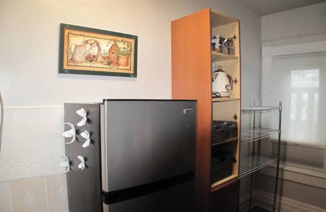 1908 Memories , Unique Apartment in the Wolseley area of Winnipeg