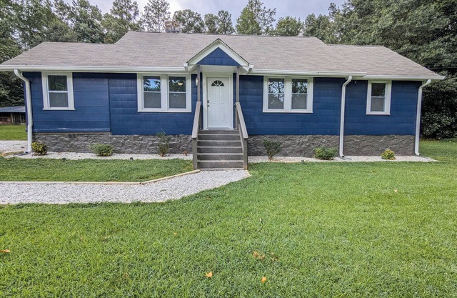 1940s Ranch : Modern MTR Living : 25 min to DWTN ATL : Family Friendly
