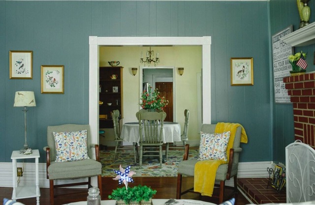 Großes Cottage aus den 1950er Jahren, bequem zu Savannah