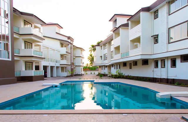 1BHK Wohnung mit Pool in Strandnähe