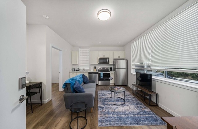 1BR/1BA Tacoma Apartment near Cheney Stadium
