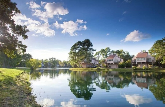 1br Deluxe Condo Outdoor Gold & River Fun!