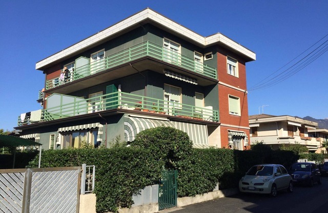 1° floor apartment in excellent position: 250m from the beach! Near the supermarket! Well cared for