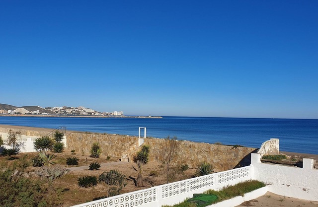 1st Floor Apartment in the Villa facing the sea