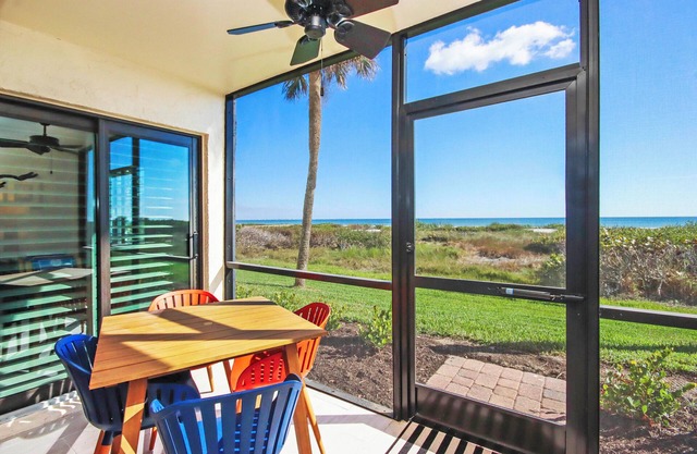 1st Floor Sanibel Island Condo Steps From The Gulf Of Mexico 5C1