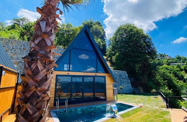2+1 Heated Private Pool - Lake View - 5 Person Bungalow in Dibektaş