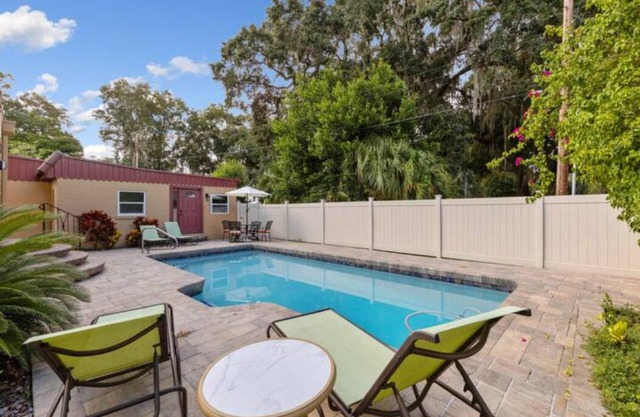 2/1 Spanish Cottage w/ Pool + Pet Friendly