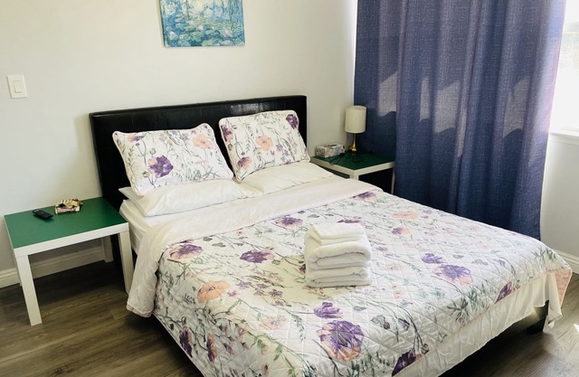 2-8 people/3 bedrooms/2bathrooms/comfortable mattress