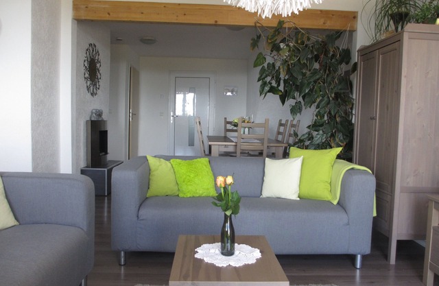 2 Ferienw. , neu , modern, familienfreundlich, barrierefrei, große Südterrasse