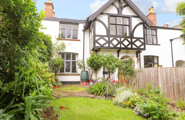 2 Ashby Place, CHESTER