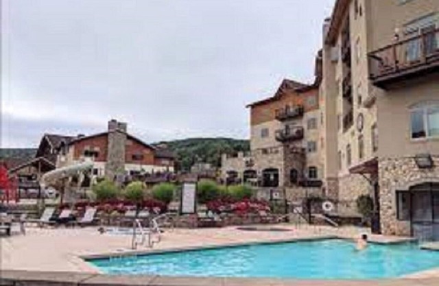 2 bd Suite Tamarack Club Holiday Valley - Sleeps 8