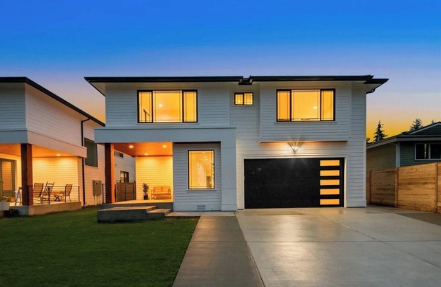 Modern Meets Cozy in Federal Way