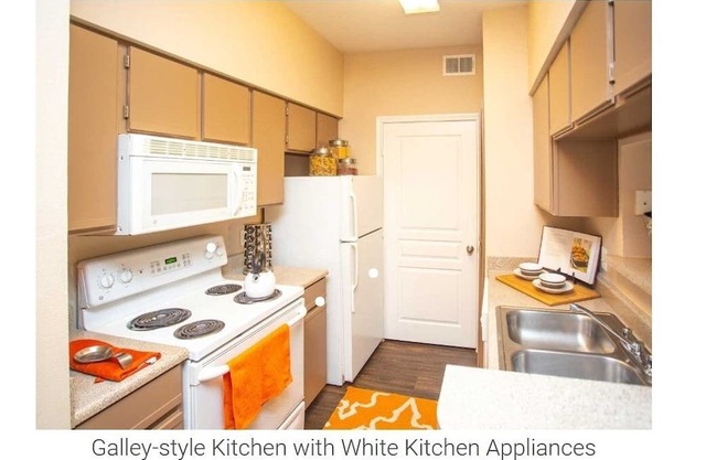 2-bed, 2 bath apt with washer and dryer WiFi, near downtown Fort Worth/TCU/Zoo