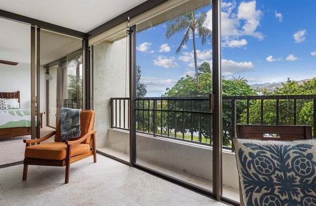 30 Day + 2 bed 2 bath Hawaii Kai Getaway