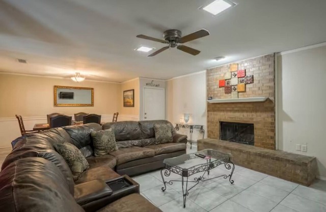 2 bed 2 bath no cleaning fees!