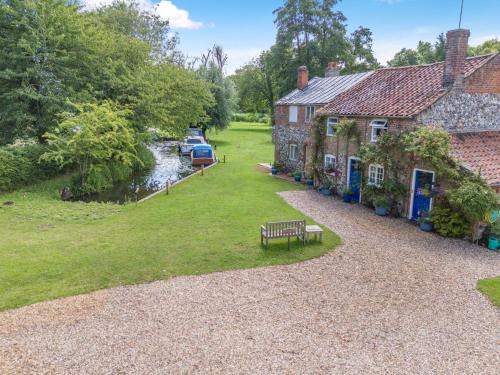 2 Bed in Stalham oc-u32571