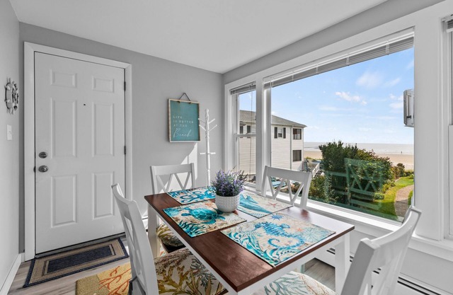 2 bedroom, 2 bath ocean view, direct beach access!
