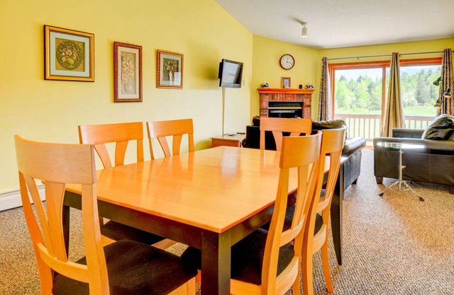 2 Schlafzimmer, 2 Bäder Wohnung mit unglaublichem Blick auf Presidential Range im BW!