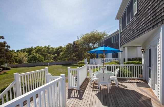 2 Bedroom 2 Bath Townhouse, Green Harbor Resort, Rental Bikes, Garden
