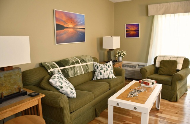 2 Bedroom 2 Bathroom Apartment on Lake Wallenpaupack