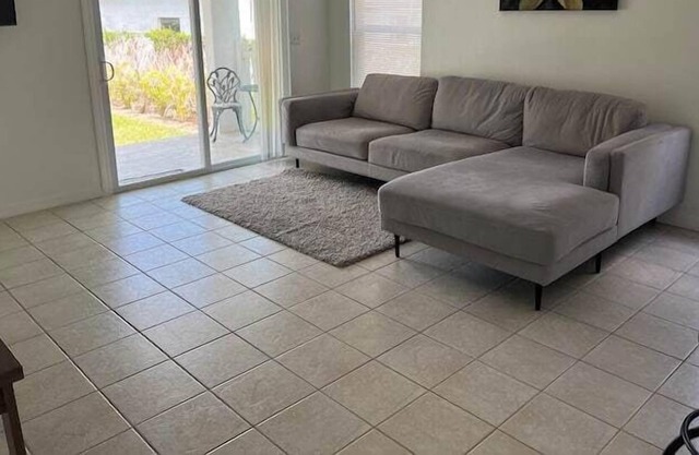 2 Bedroom 670233 by Houzlet
