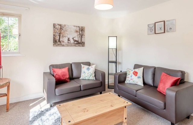 2 bedroom accommodation in Normanby-By-Spital