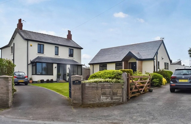 2 bedroom accommodation in Hambleton, near Poulton-le-Fylde