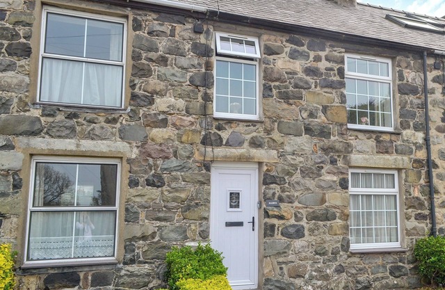 2 Schlafzimmer Unterkunft in Clynnog-Fawr, in der Nähe von Criccieth