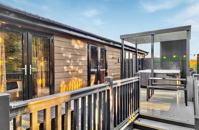 2 bedroom accommodation in Raywell, Beverley