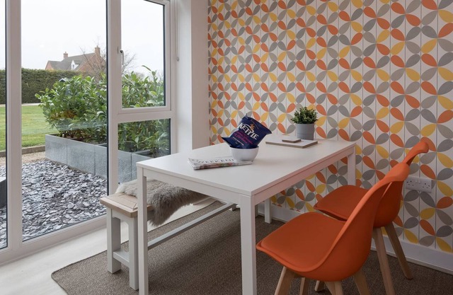 2 bedroom accommodation in Wicklewood, near Wymondham